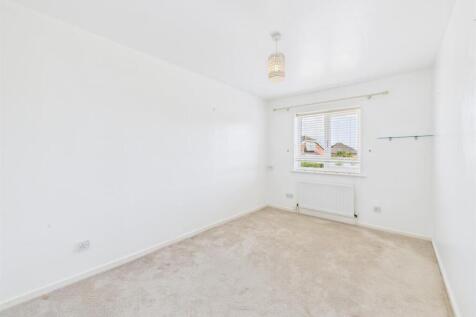 Bedroom: