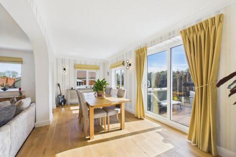 Dining area: