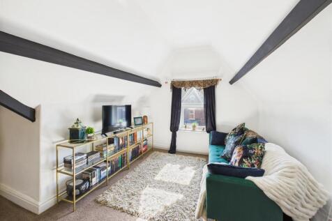 Bedroom: