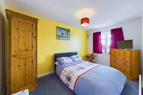 Bedroom:
