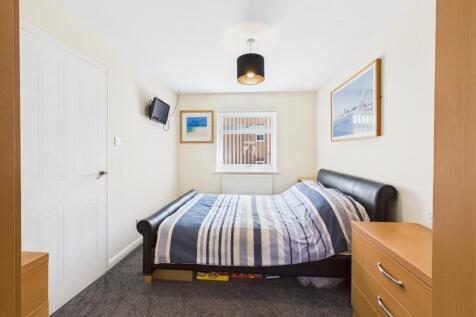 Bedroom:
