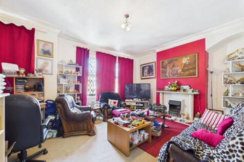 Lounge: