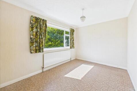 Bedroom: