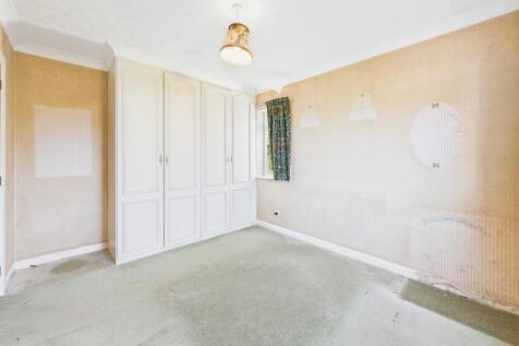 Bedroom: