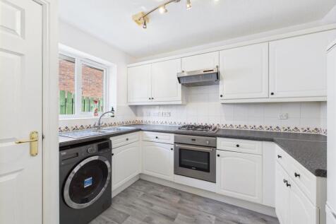 Kitchen: