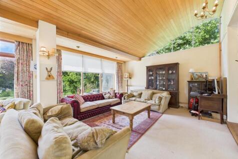 Lounge: