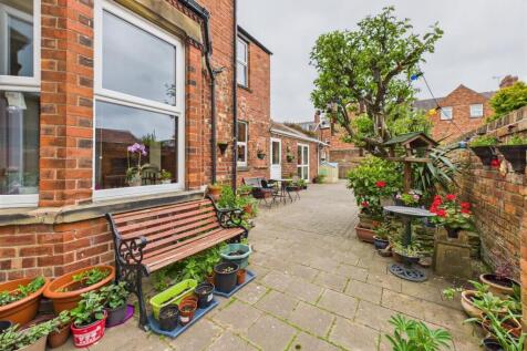 Garden: