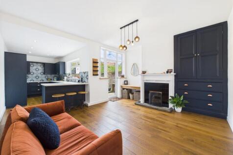 Open plan kitchen/diner: