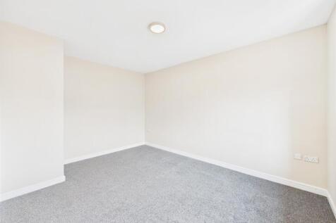 Bedroom: