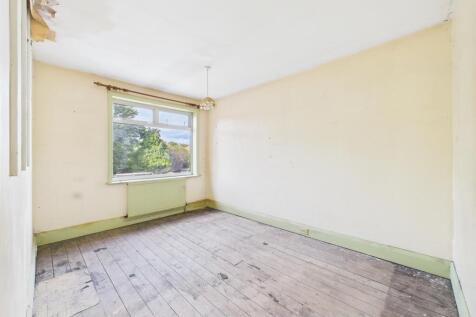 Bedroom: