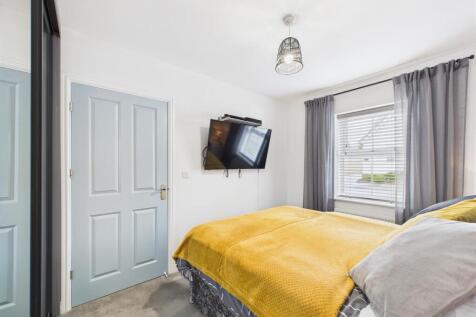 Bedroom: