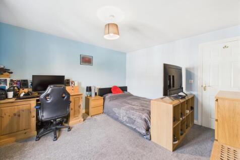 Bedroom: