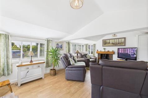 Lounge: