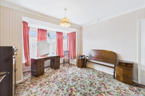Bedroom:
