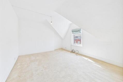 Bedroom: