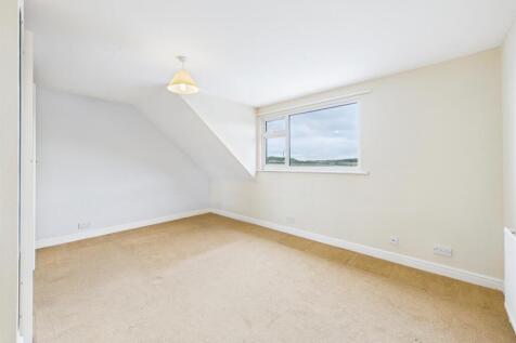 Bedroom: