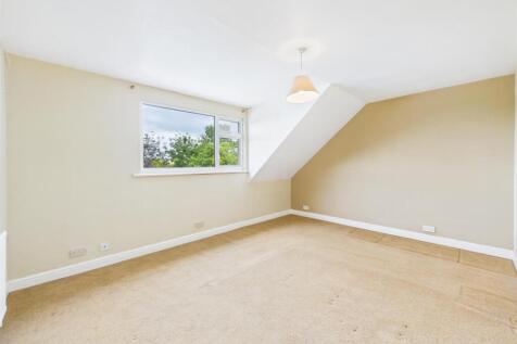 Bedroom: