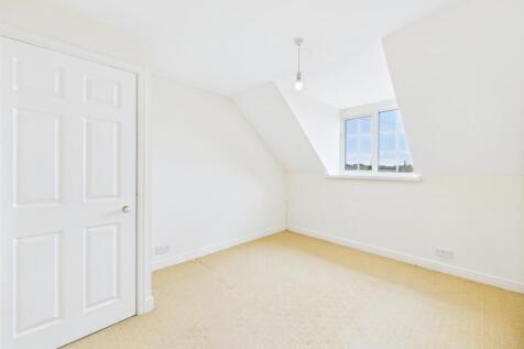Bedroom: