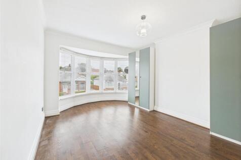 Bedroom: