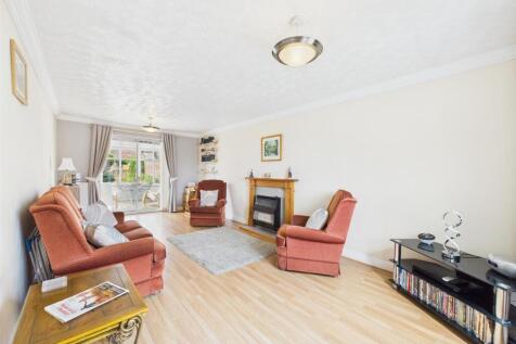 Lounge: