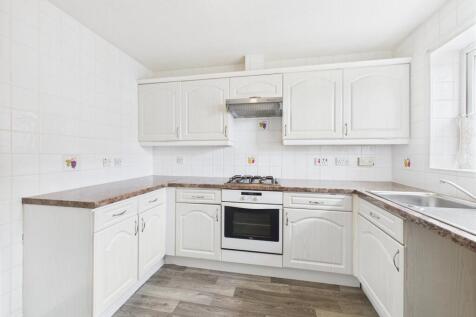 Kitchen: