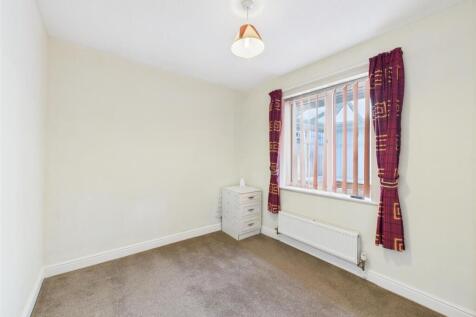 Bedroom: