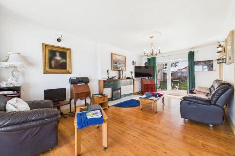 Lounge: