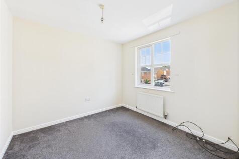 Bedroom:
