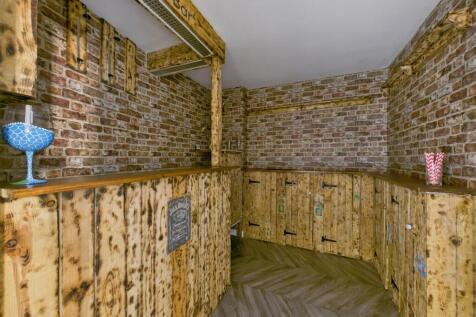 Garage: