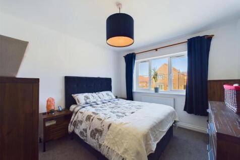 Bedroom: