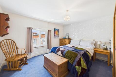 Bedroom: