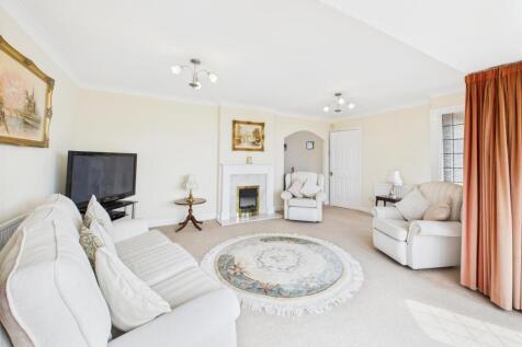 Lounge: