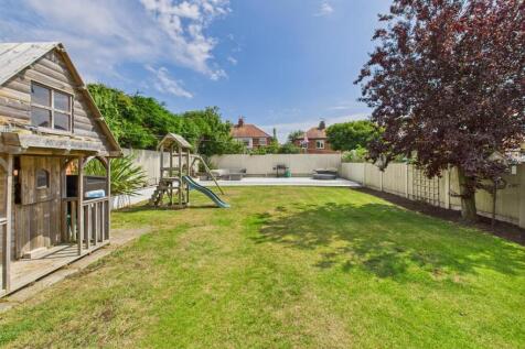 Garden: