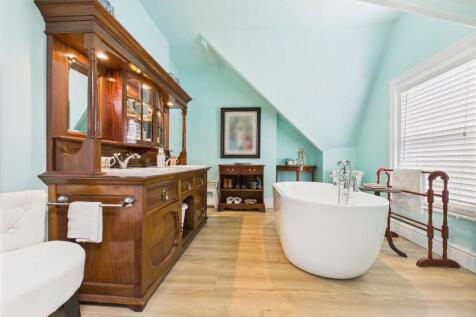 Bathroom: