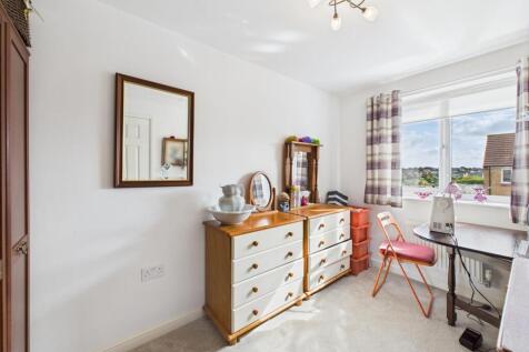 Bedroom: