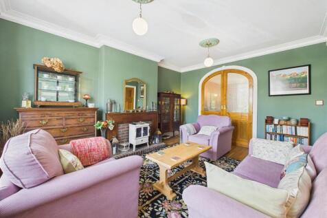 Lounge:
