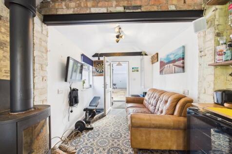 Garden Room: