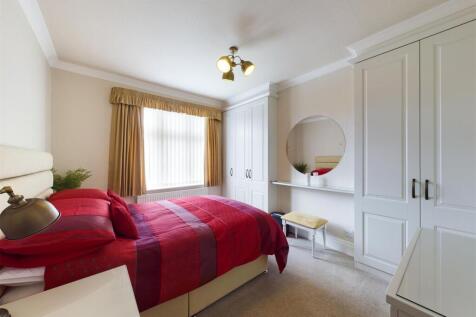Bedroom: