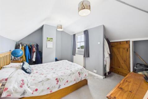 Bedroom: