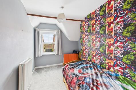 Bedroom: