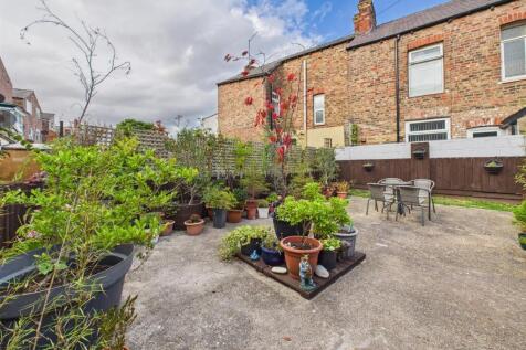 Garden: