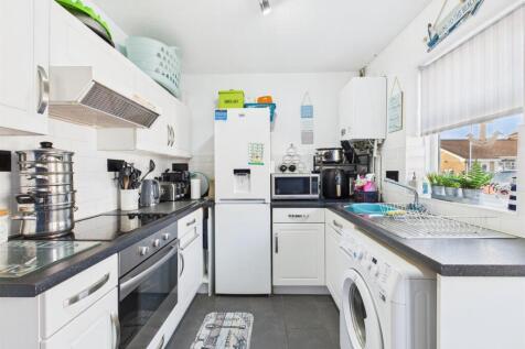 Kitchen: