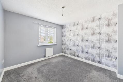 Bedroom:
