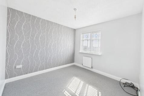 Bedroom: