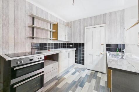 Kitchen: