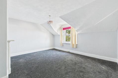 Bedroom: