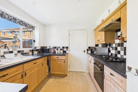 Kitchen: