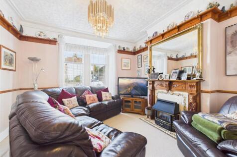 Lounge: