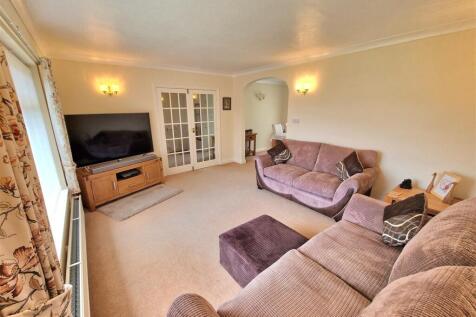 Lounge: