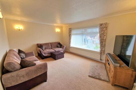 Lounge: